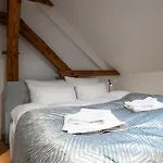 Lakowa Zdroj Piechowice (Karkonosze)