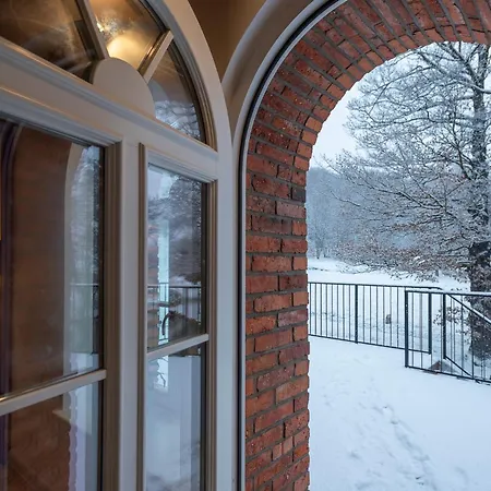 Апартаменты Lakowa Zdroj Пеховице