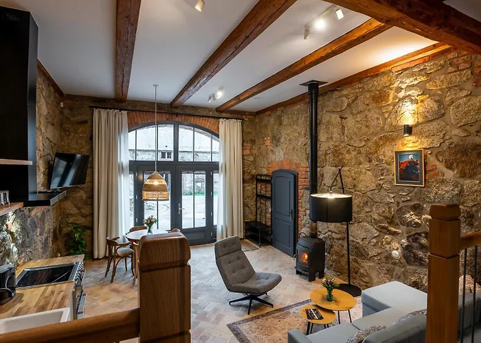 Lakowa Zdroj * Пеховице